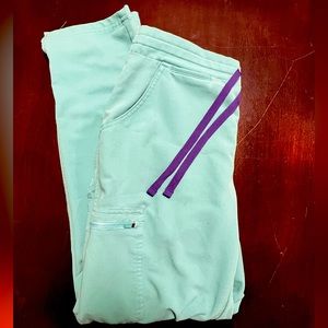 Figs surgical green scrub bottoms